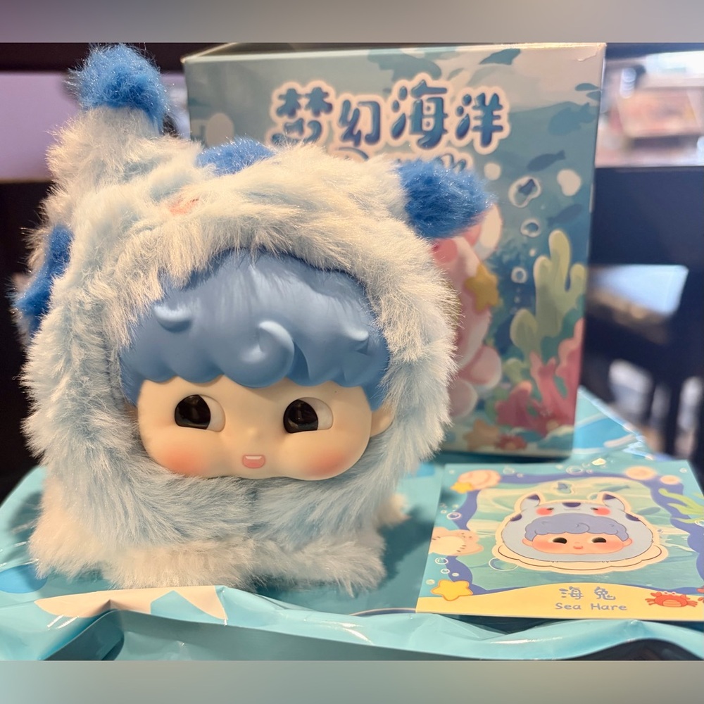Damon Ocean Plush- Confirmed Sea Hare